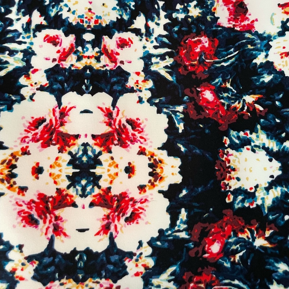 Piperlime The Fifth Kaleidoscope Printed Skirt - Picture 4 of 10